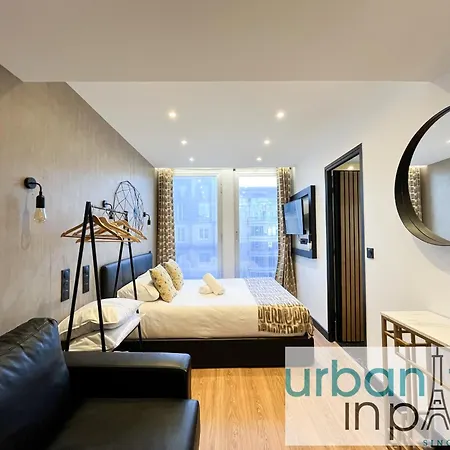 Appartamento Urban Flat 128 - Art Rock 4bdr Flat Near Champs-elysees